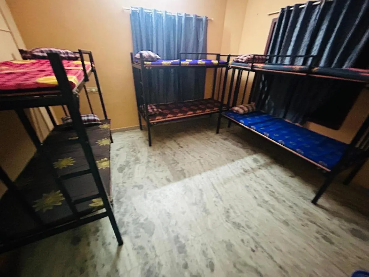 Empire Hostel Kochi Indien